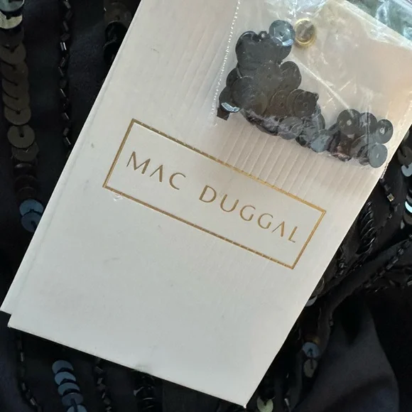 Mac Duggal BLACK Embellished Column Cape Gown - Picture 12 of 13